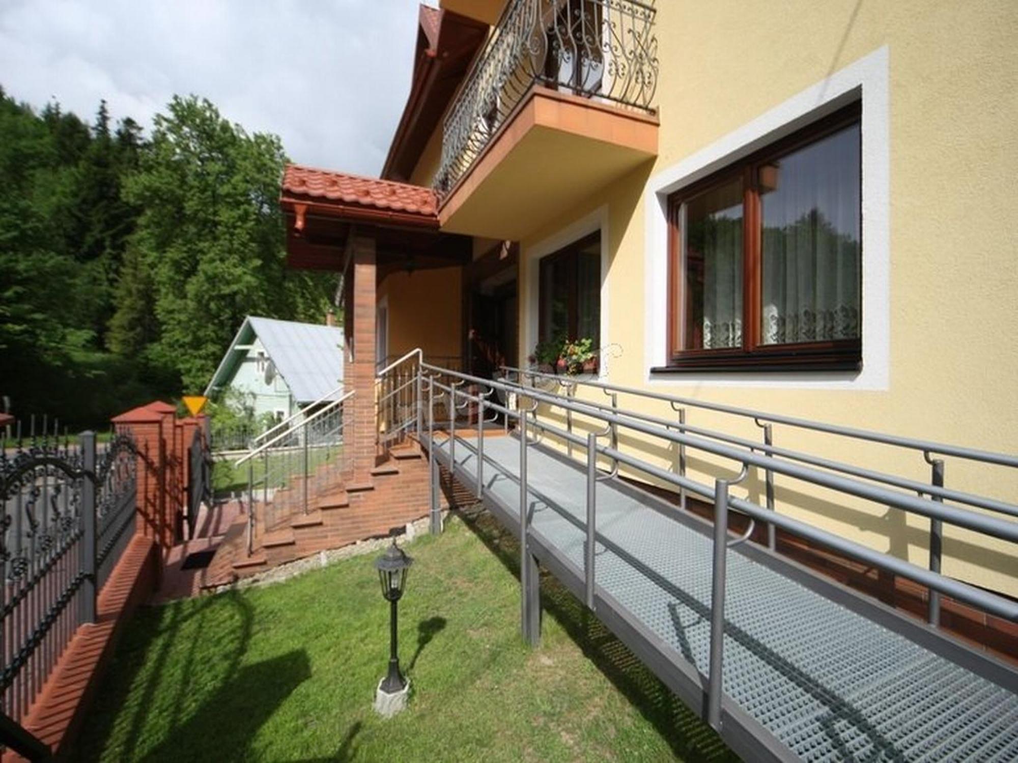 Pensjonat Szach Krynica Zdroj Exterior photo